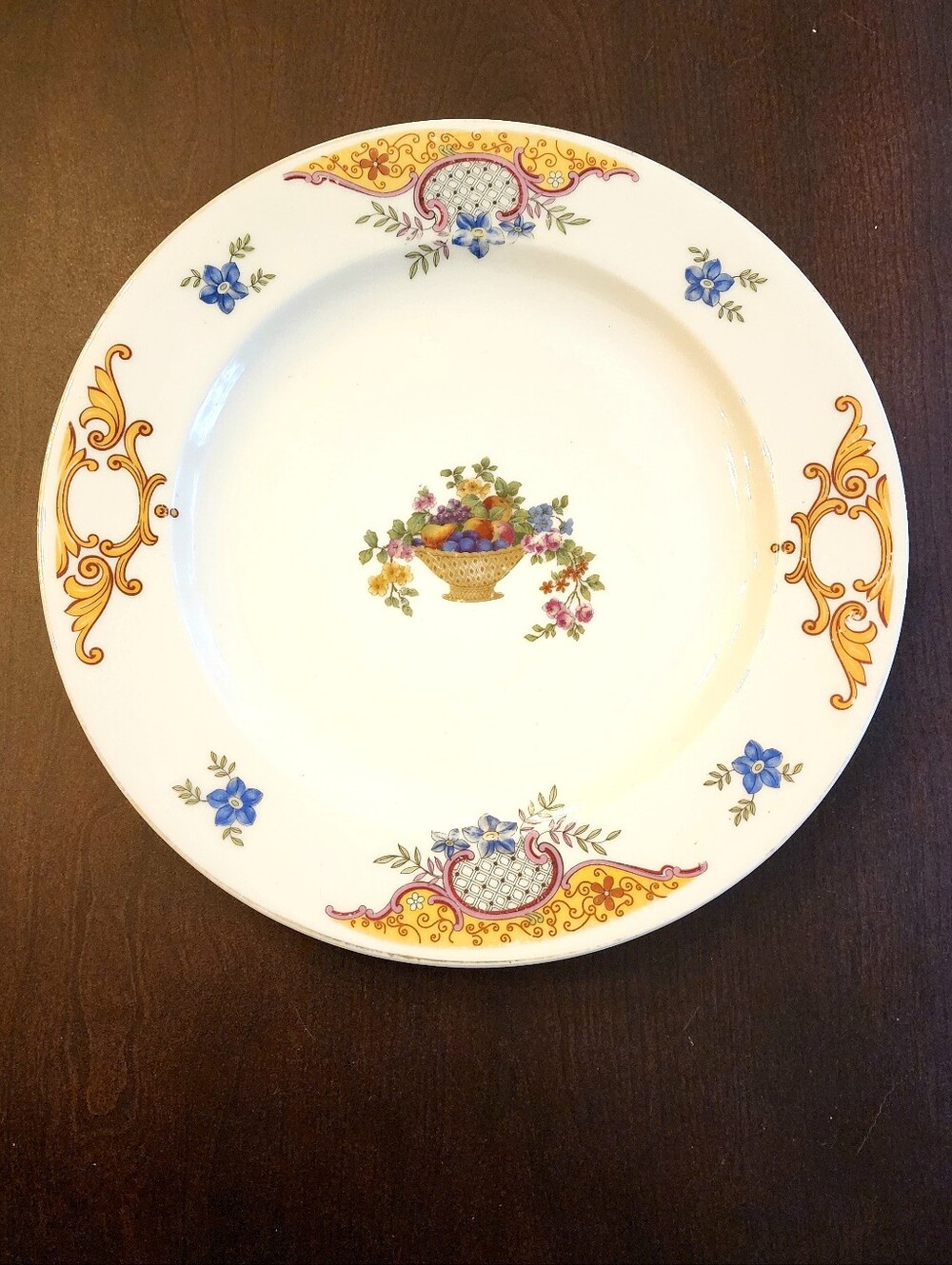 VTG EPIAG Czechoslovakia Porcelain Floral Gold Scroll Fruit Dinner Plate Dish